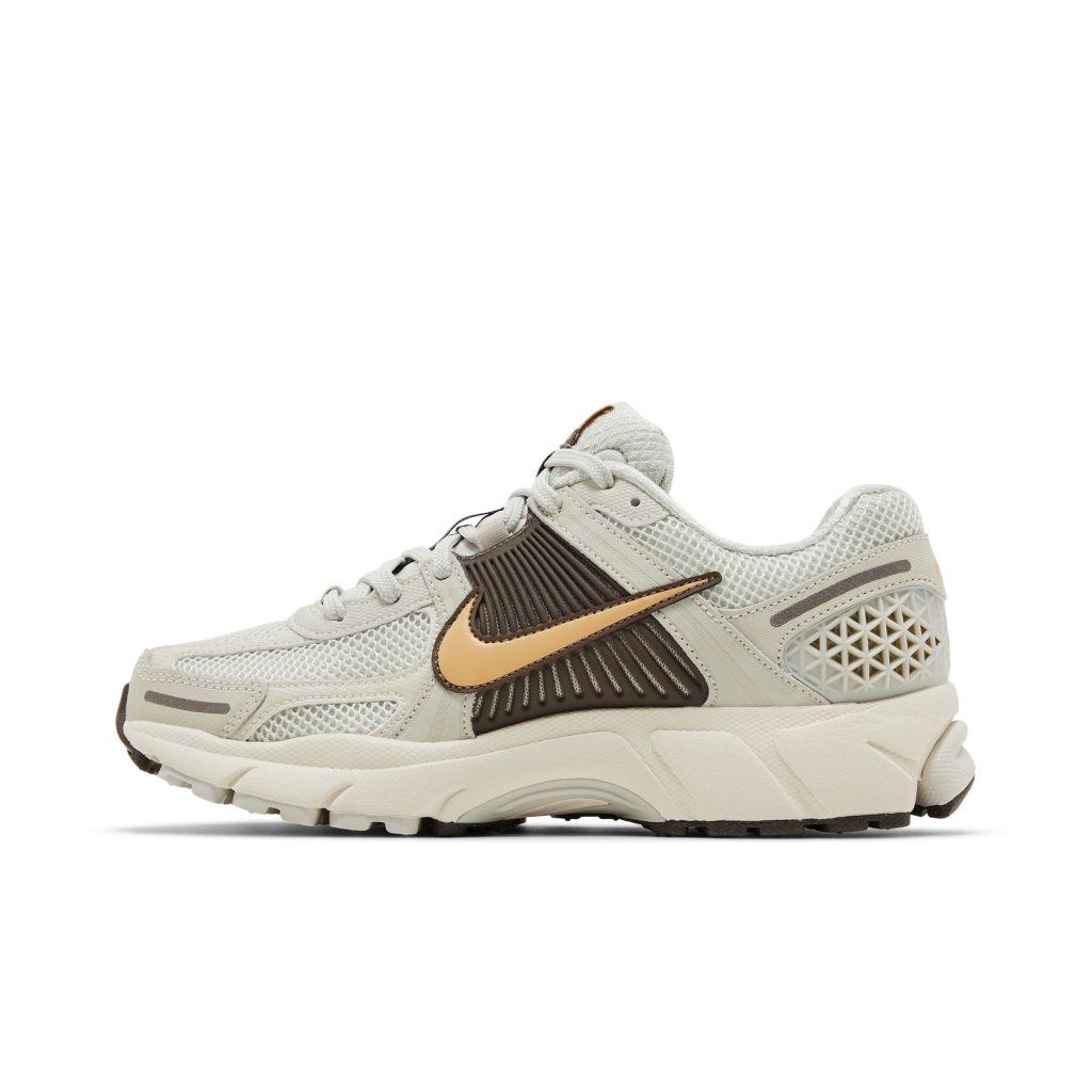 Nike Zoom Vomero 5 Light Bone Ironstone (W)