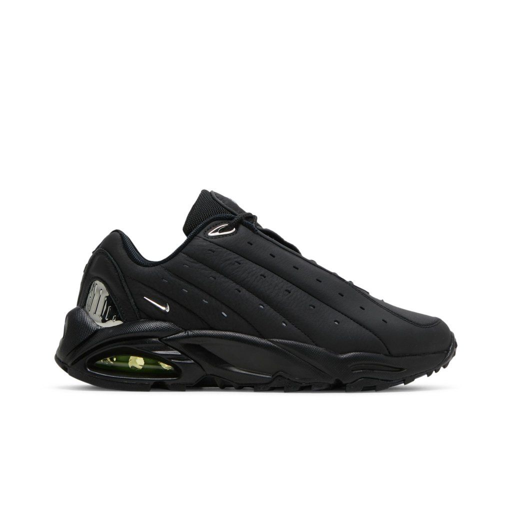 Nike Hot Step Air Terra Drake NOCTA Triple Black