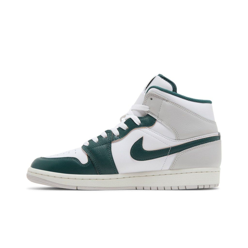 Air Jordan 1 Mid SE Oxidized Green