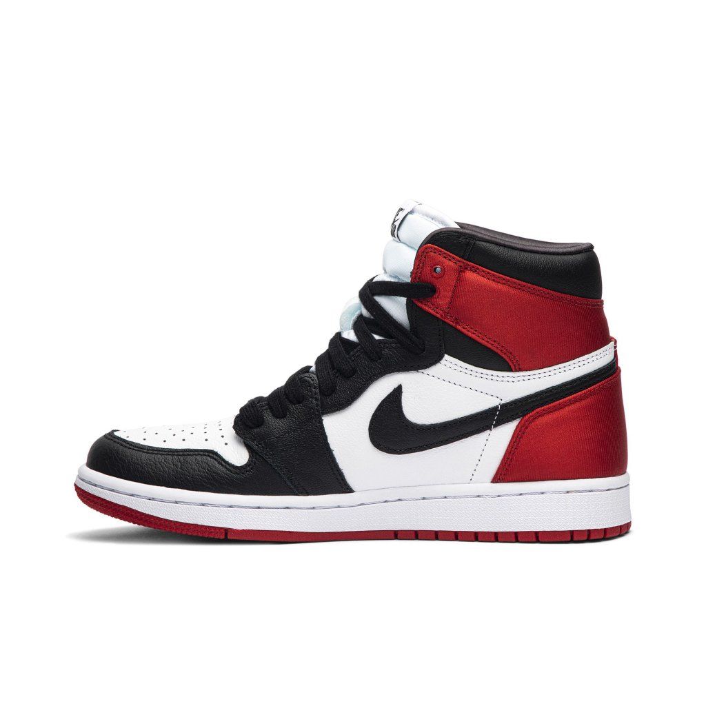 Air Jordan 1 Retro High Satin Black Toe (W)