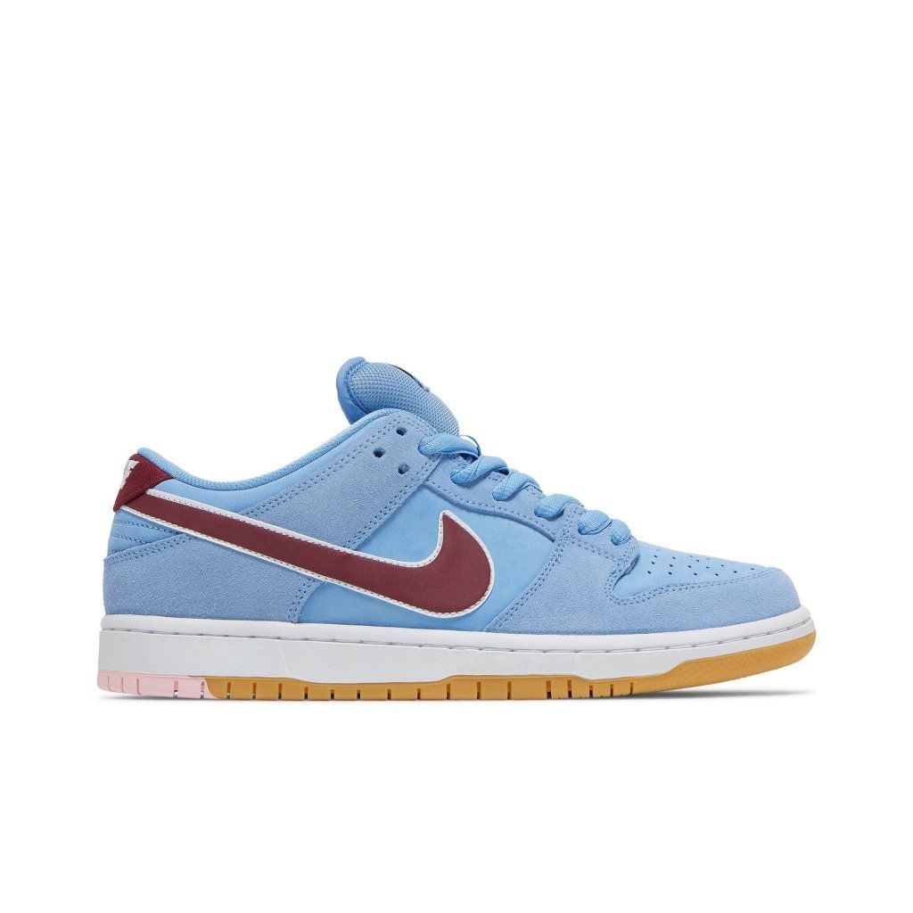 Nike SB Dunk Low Philadelphia Phillies