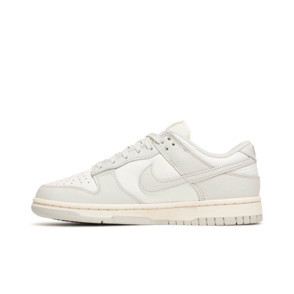 Nike Dunk Low Sail Light Bone (W)