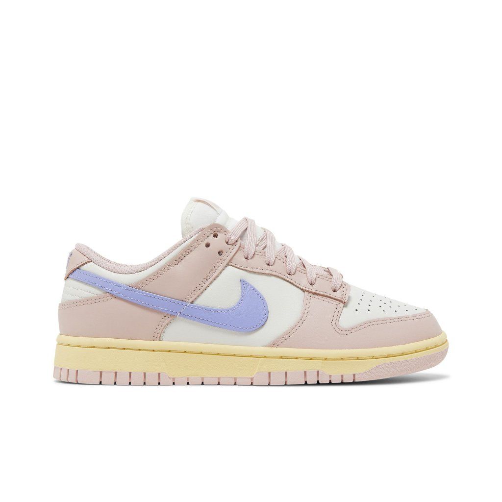 Nike Dunk Low Pink Oxford (W)