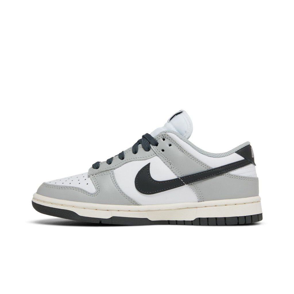 Nike Dunk Low Light Smoke Grey (W)