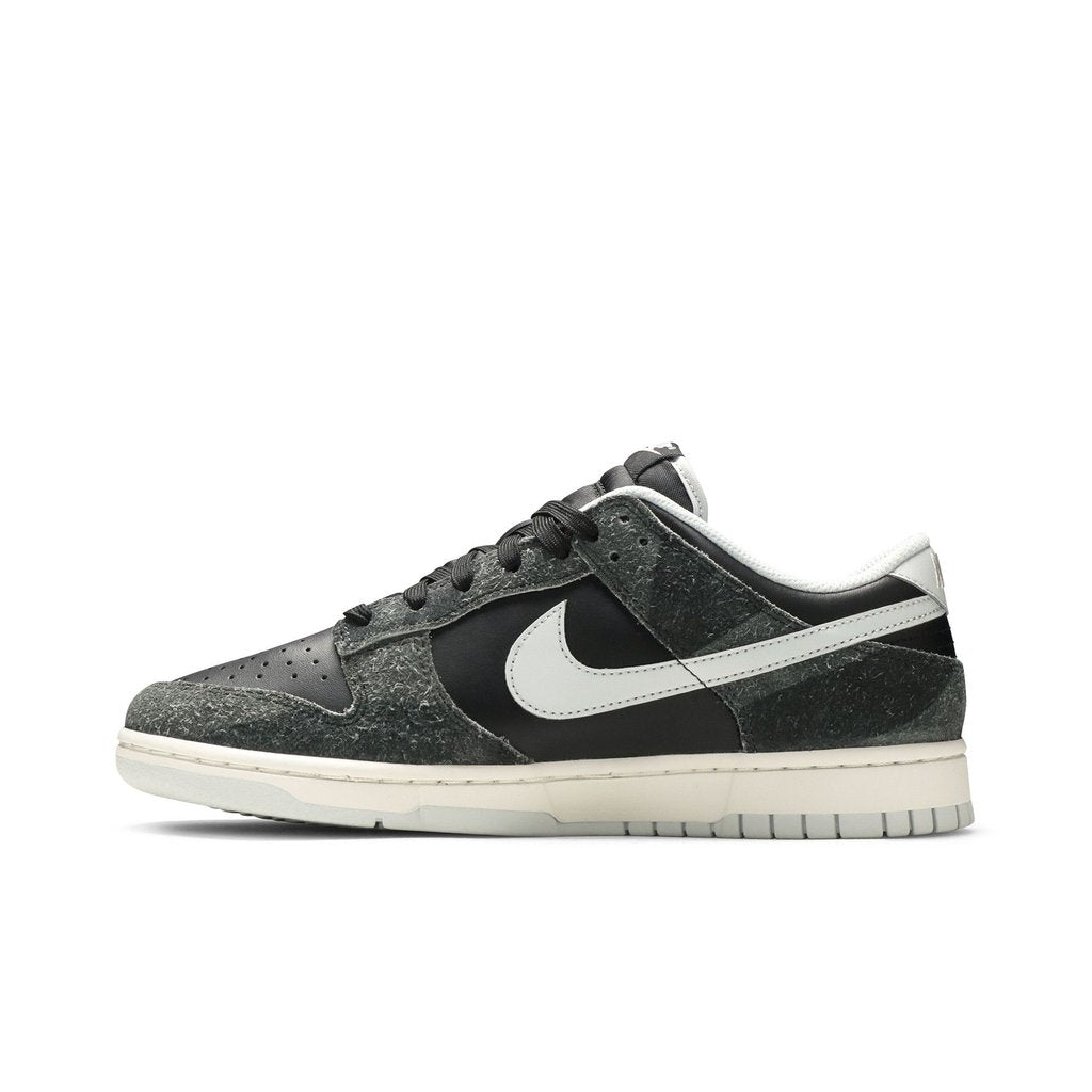 Nike Dunk Low Retro Animal Pack Zebra