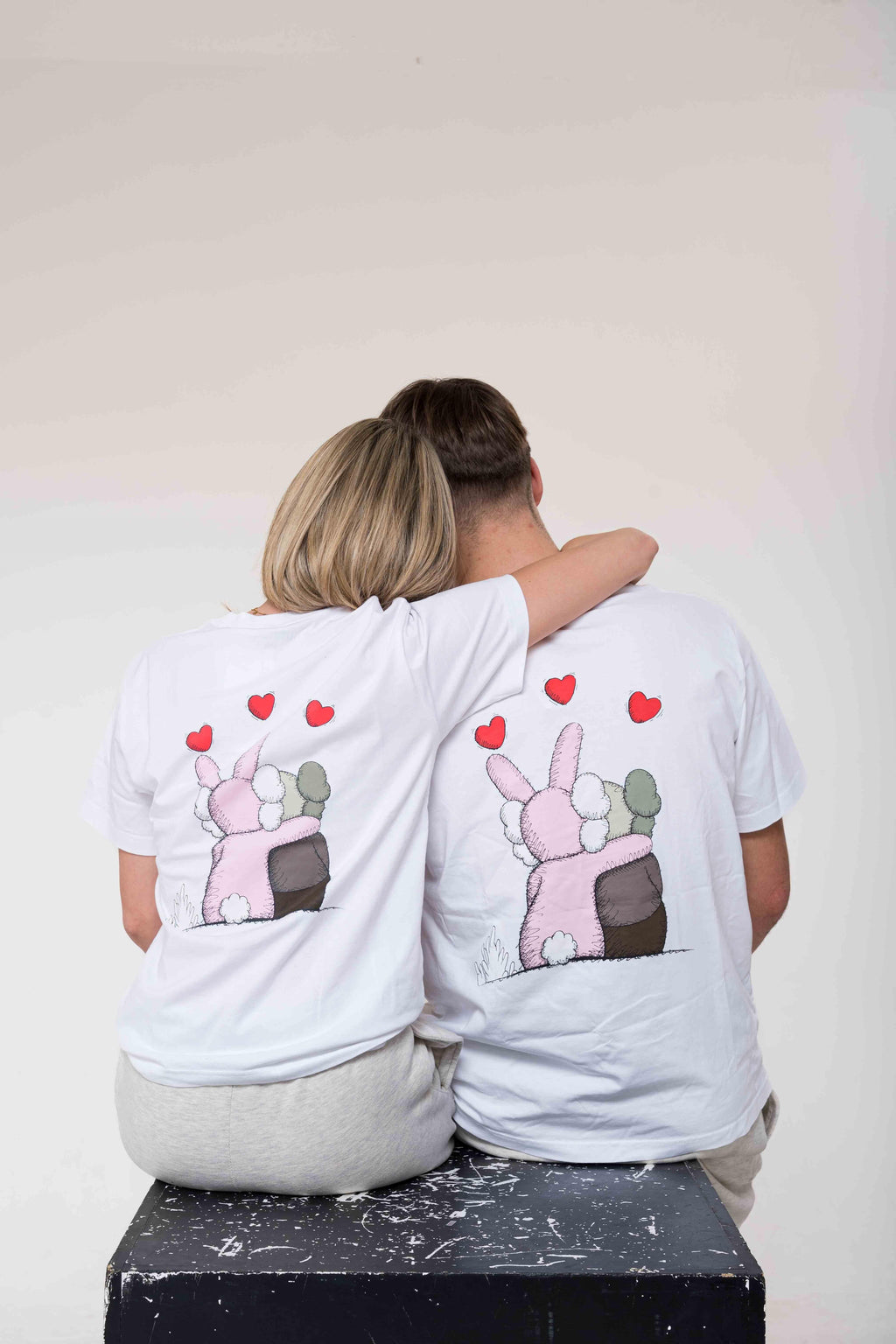 KAWS x Uniqlo Warhol UT Graphic 476350 T-shirt White