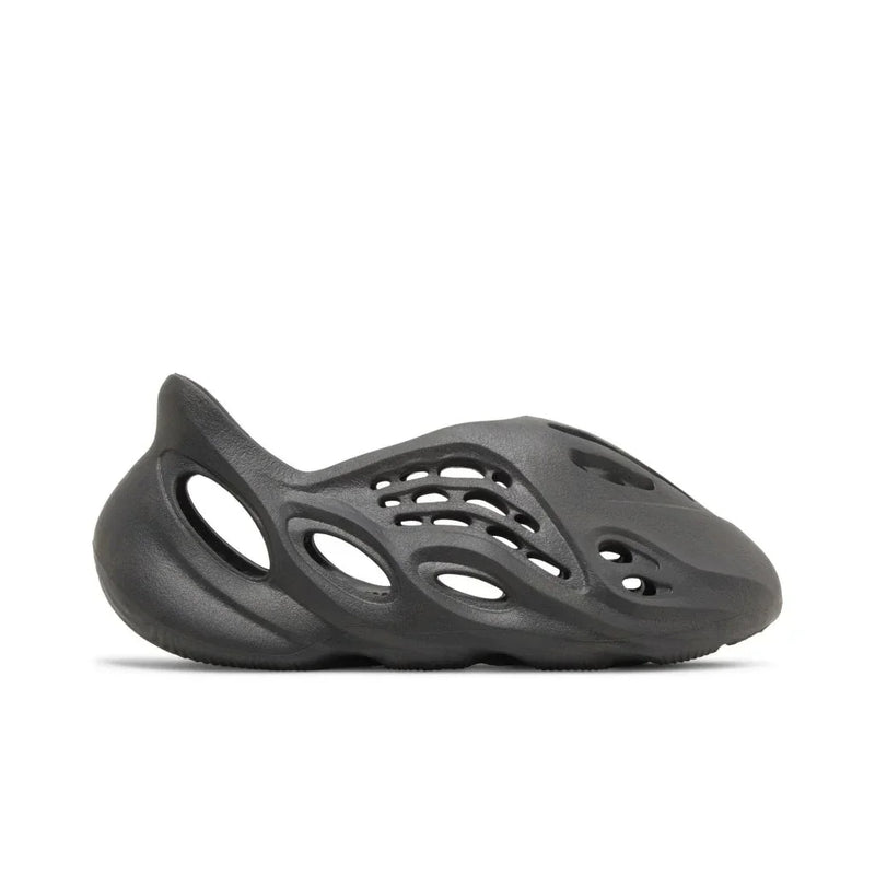 adidas Yeezy Foam RNR Onyx pantofle