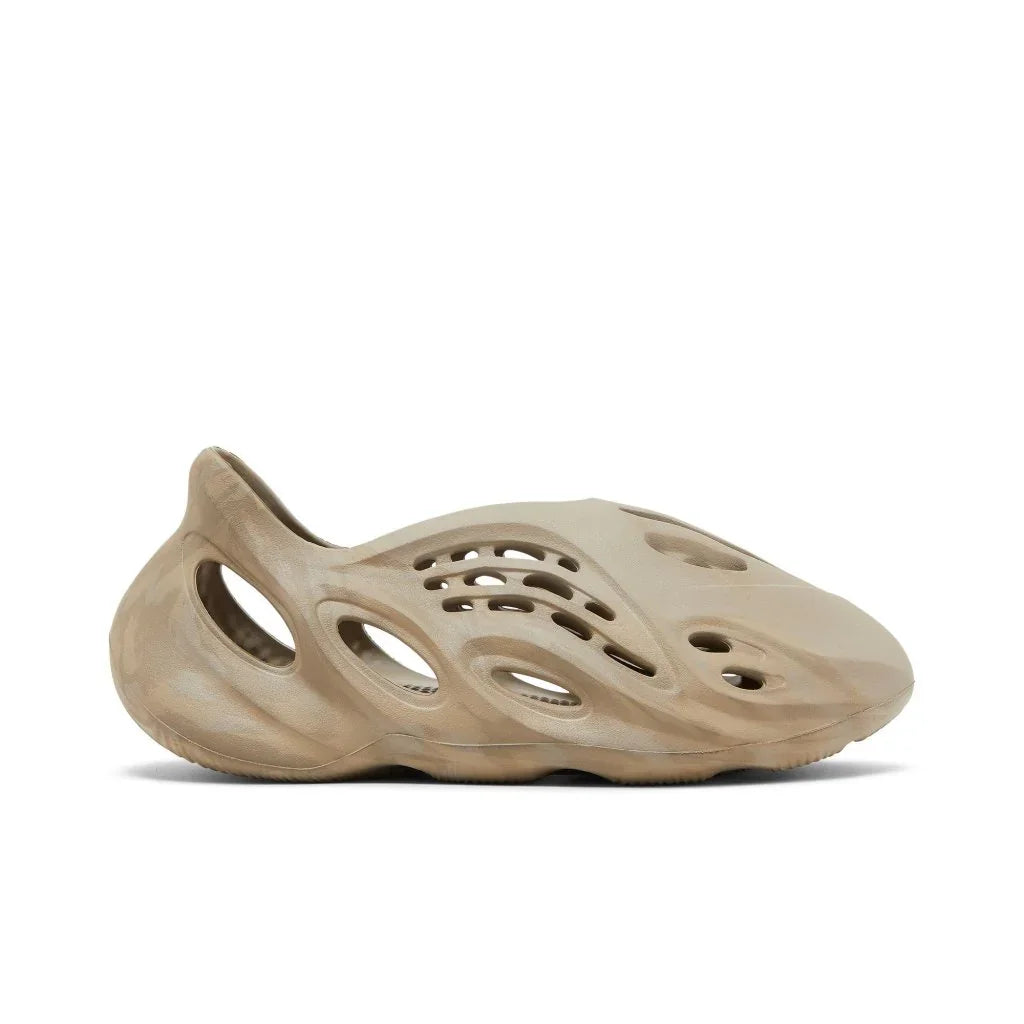 adidas Yeezy Foam RNR Stone Sage boty