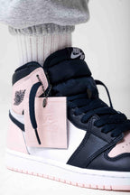 Air Jordan 1 High Atmosphere Bubble Gum
