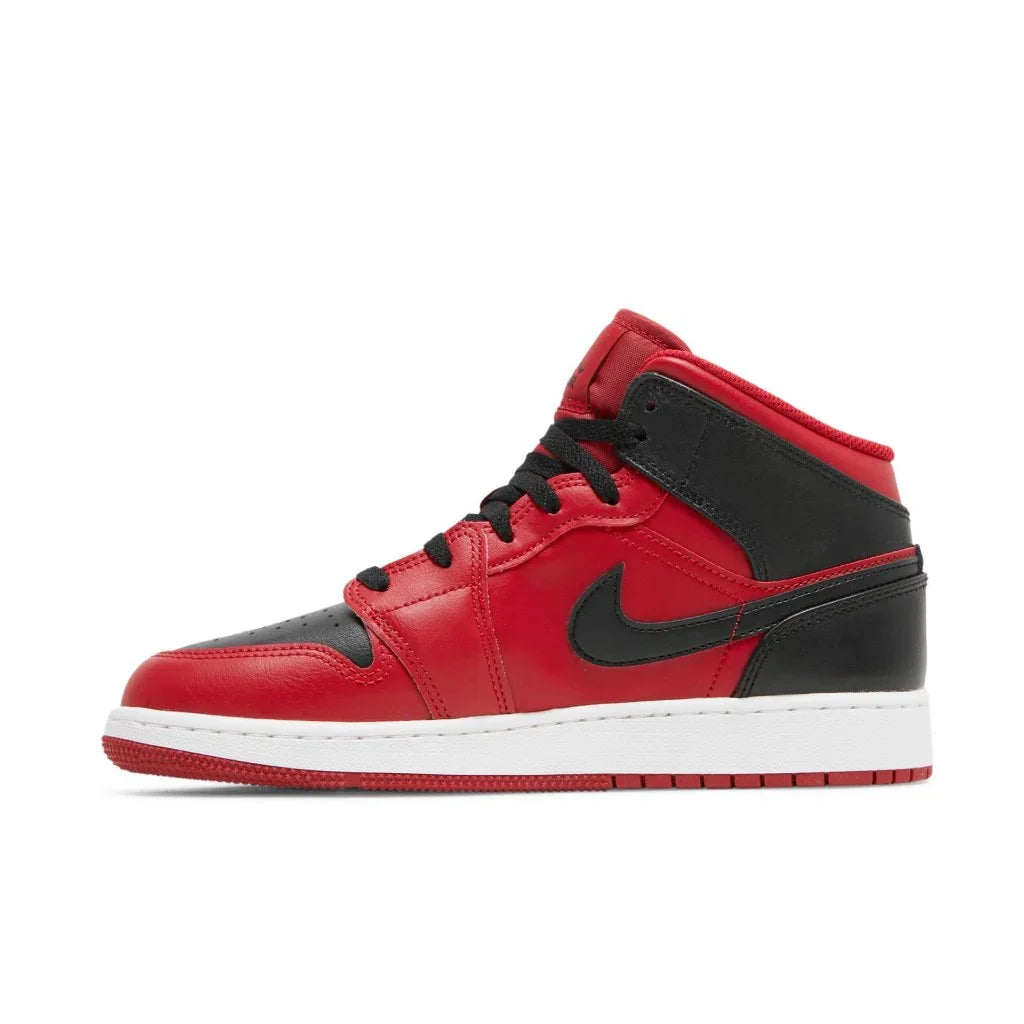 Air Jordan 1 Mid Reverse Bred (2021) dětské tenisky