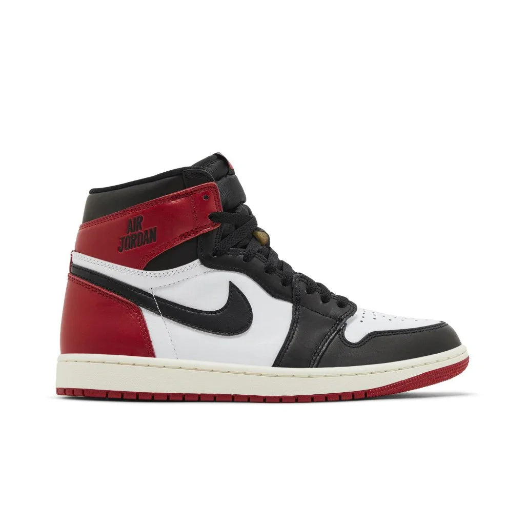 Air Jordan 1 Retro High OG Black Toe Reimagined tenisky