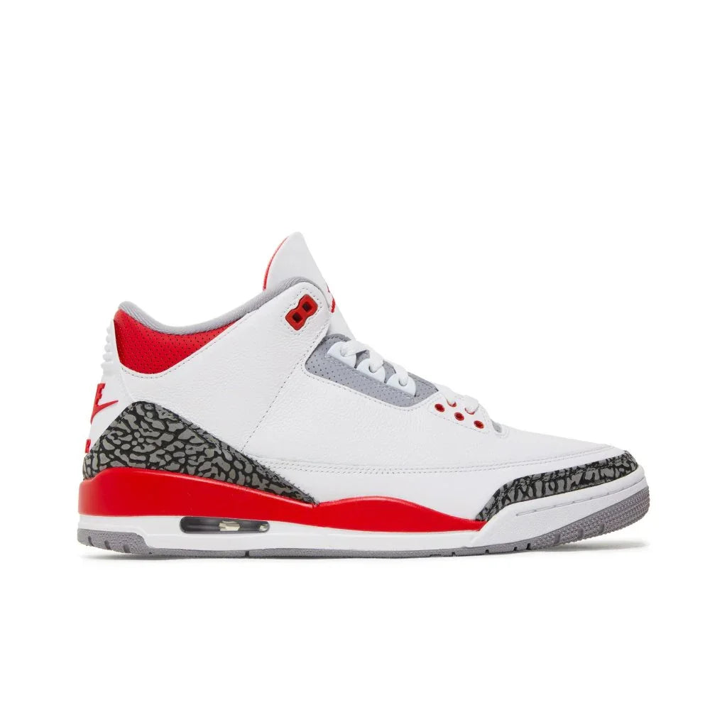 Air Jordan 3 Retro Fire Red (2022) tenisky