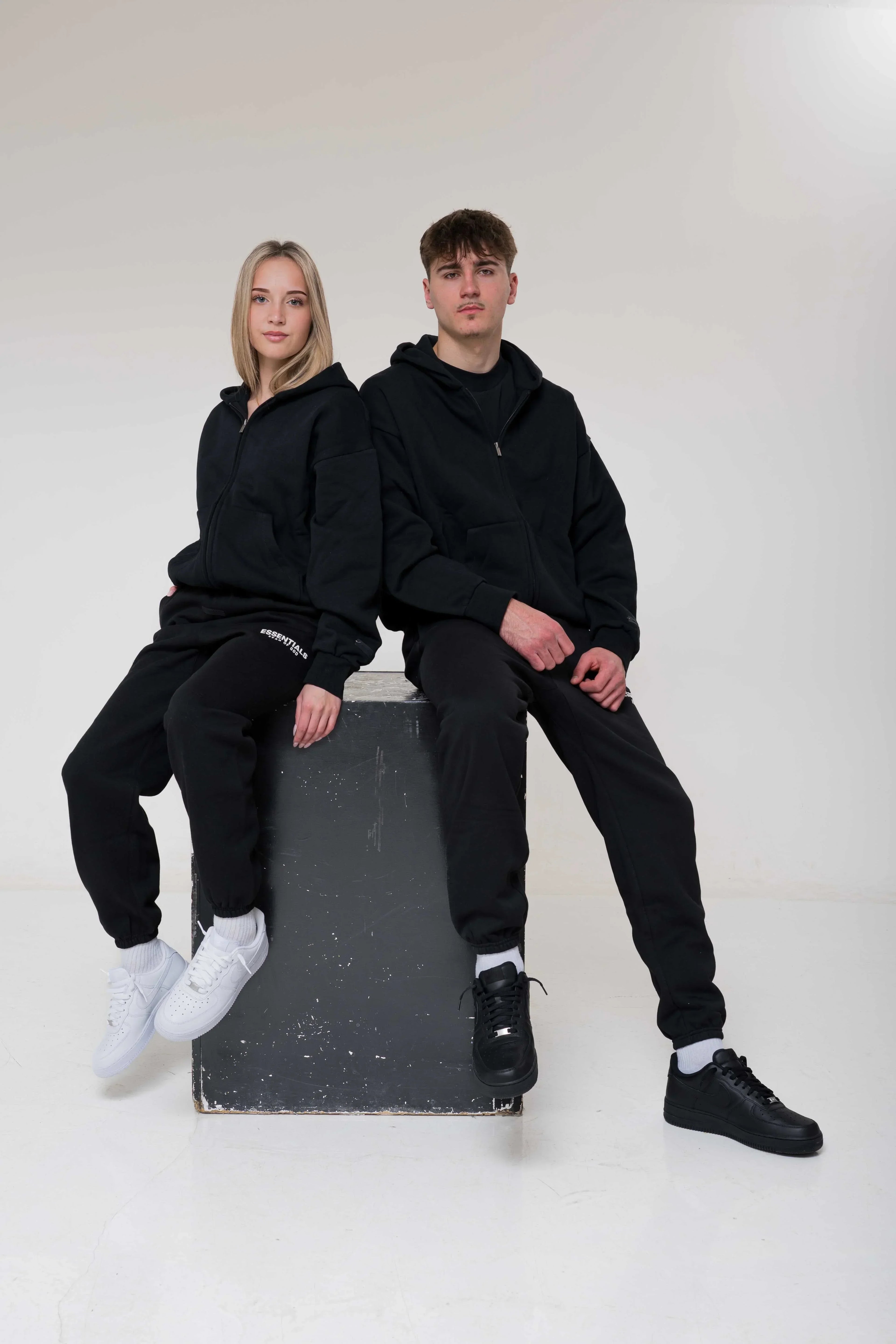 Fear of God Essentials Classic Fleece Zip-Up Hoodie Glossy Jet Black