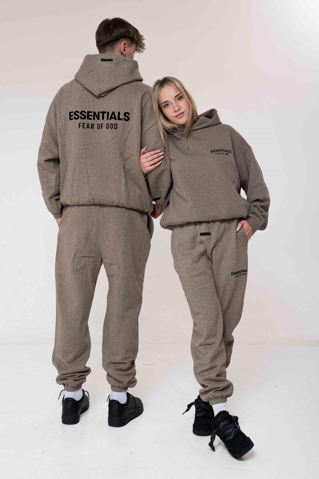 Fear of God Essentials Fleece Dark Heather Gray Set outfit