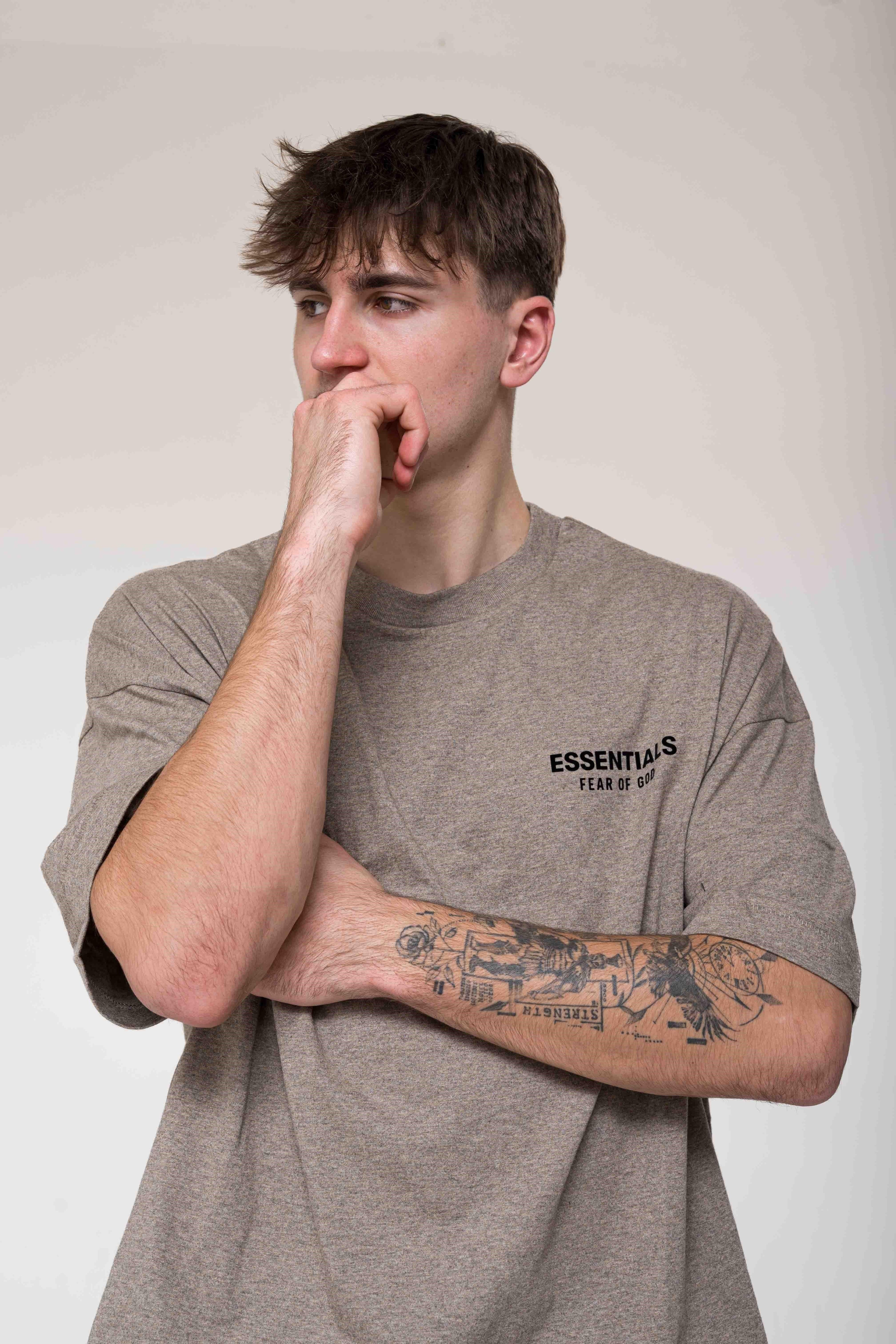 Fear of God Essentials T-Shirt Heather Gray logo detail