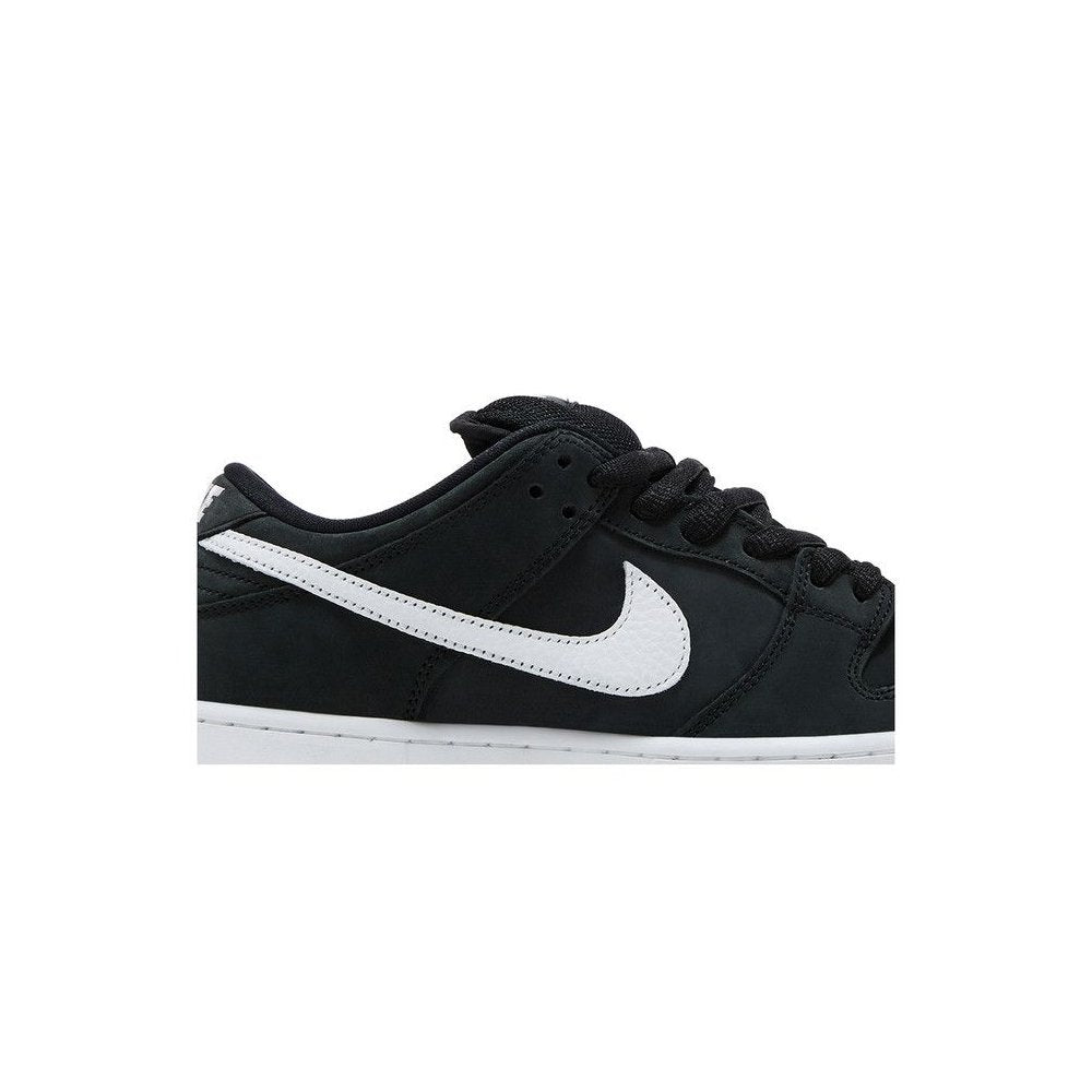 Nike Dunk Low SB 'Black Gum'