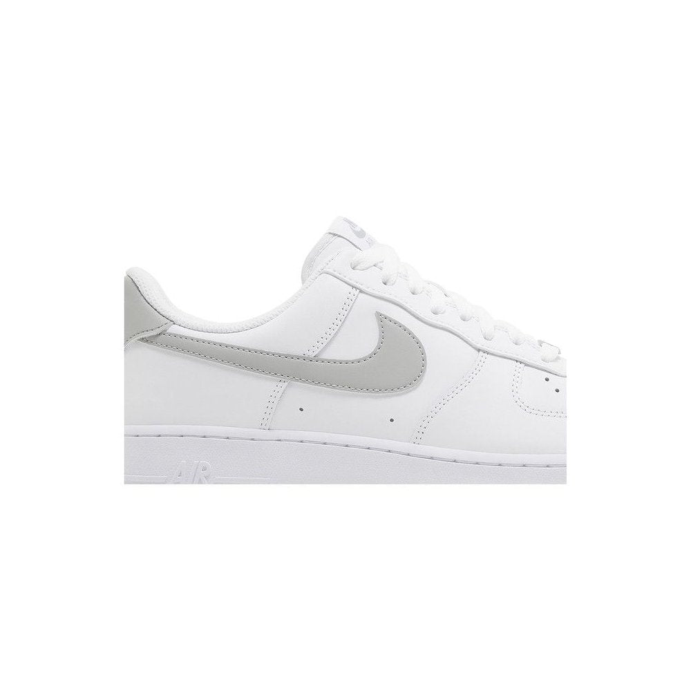 Nike Men's Air Force 1 '07 'White Light Smoke Grey'
