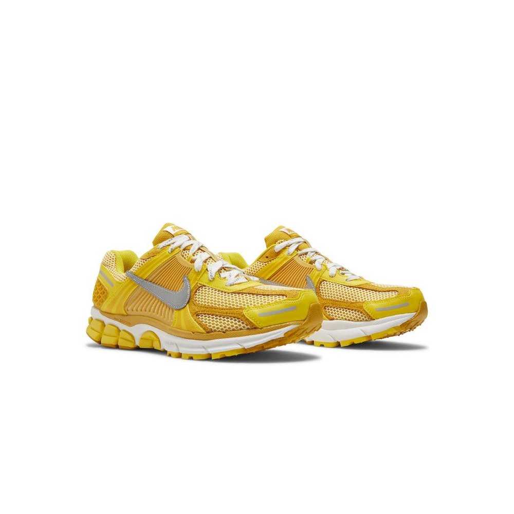 Nike Zoom Vomero 5 'Yellow Ochre'