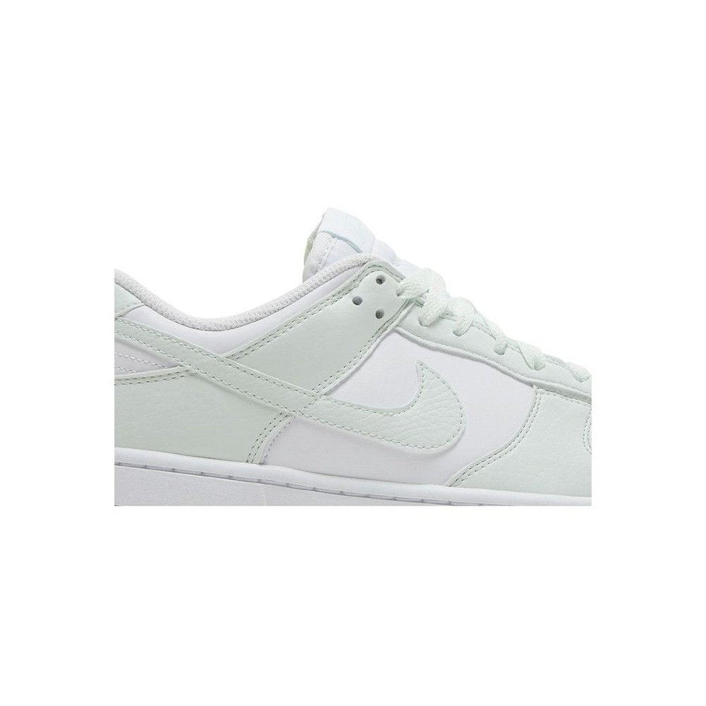 Nike Wmns Dunk Low Next Nature 'White Mint'