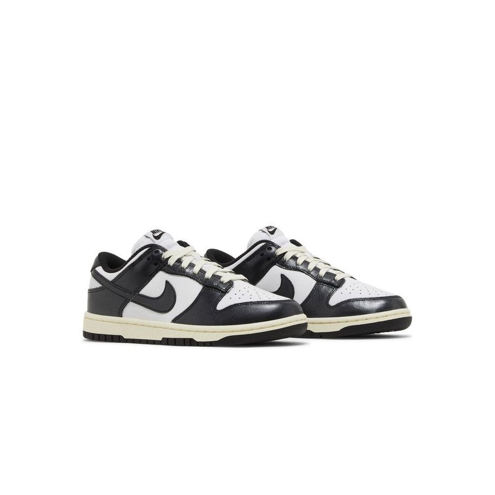 Nike Wmns Dunk Low 'Vintage Panda'