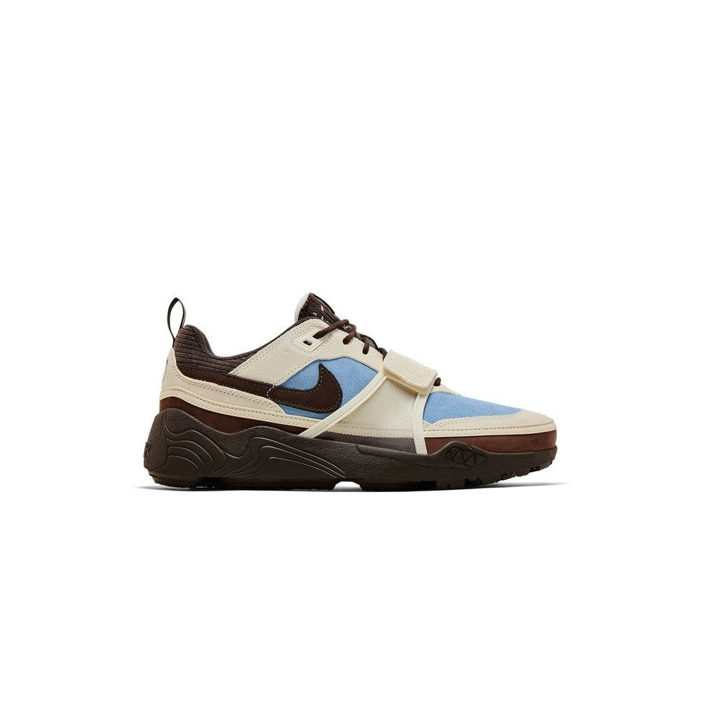Travis Scott x Nike Zoom Field Jaxx 'Leche Blue'