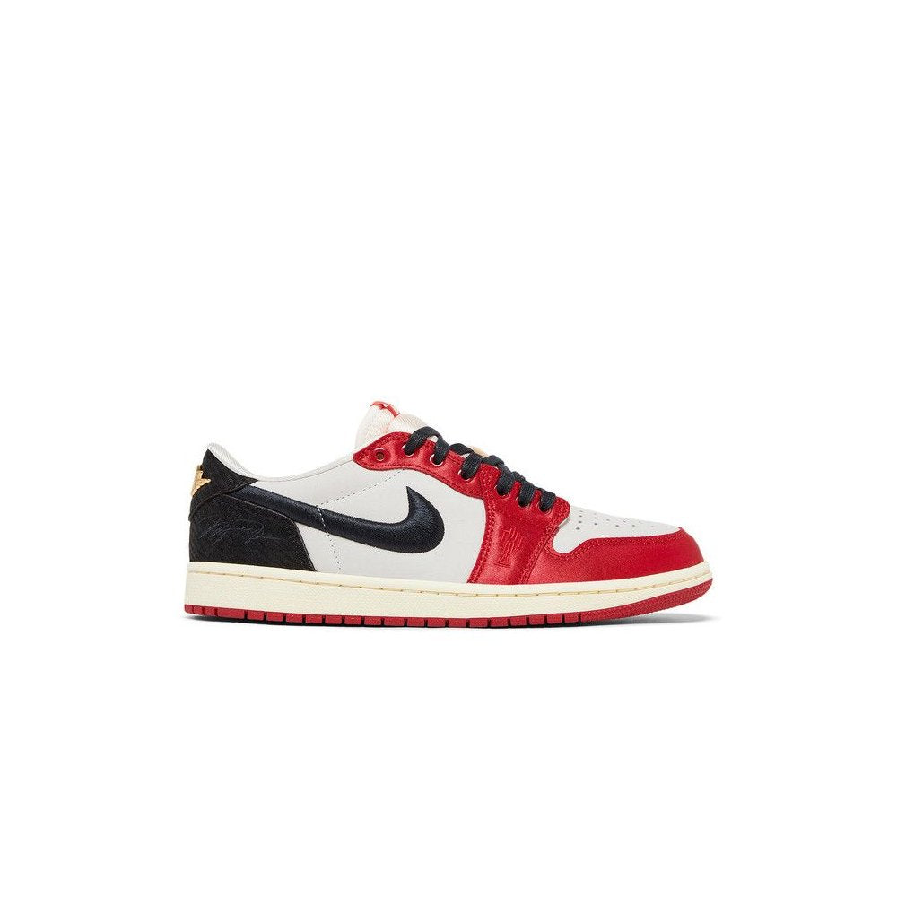 Trophy Room x Air Jordan 1 Retro Low OG SP 'Rookie Card - Away'