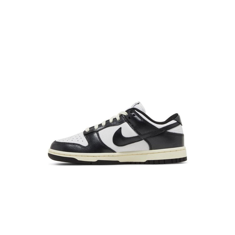 Nike Wmns Dunk Low 'Vintage Panda'