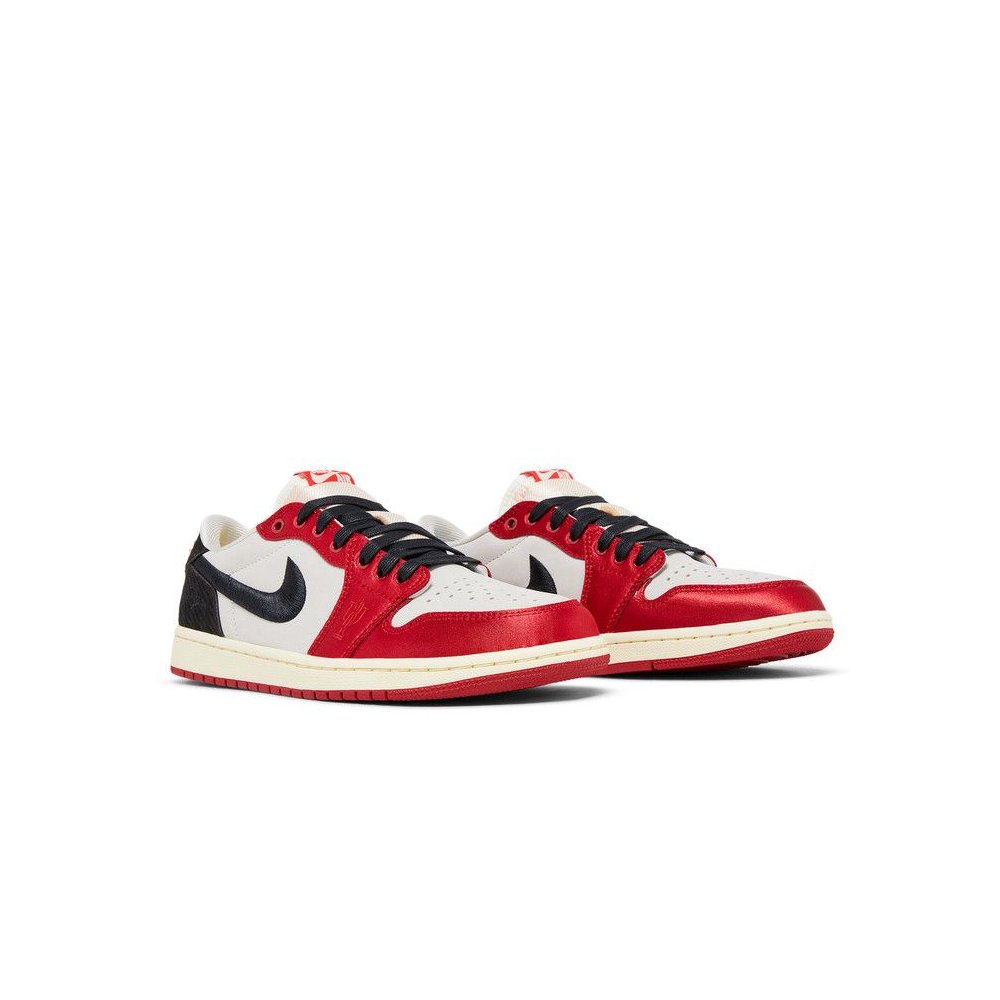 Trophy Room x Air Jordan 1 Retro Low OG SP 'Rookie Card - Away'