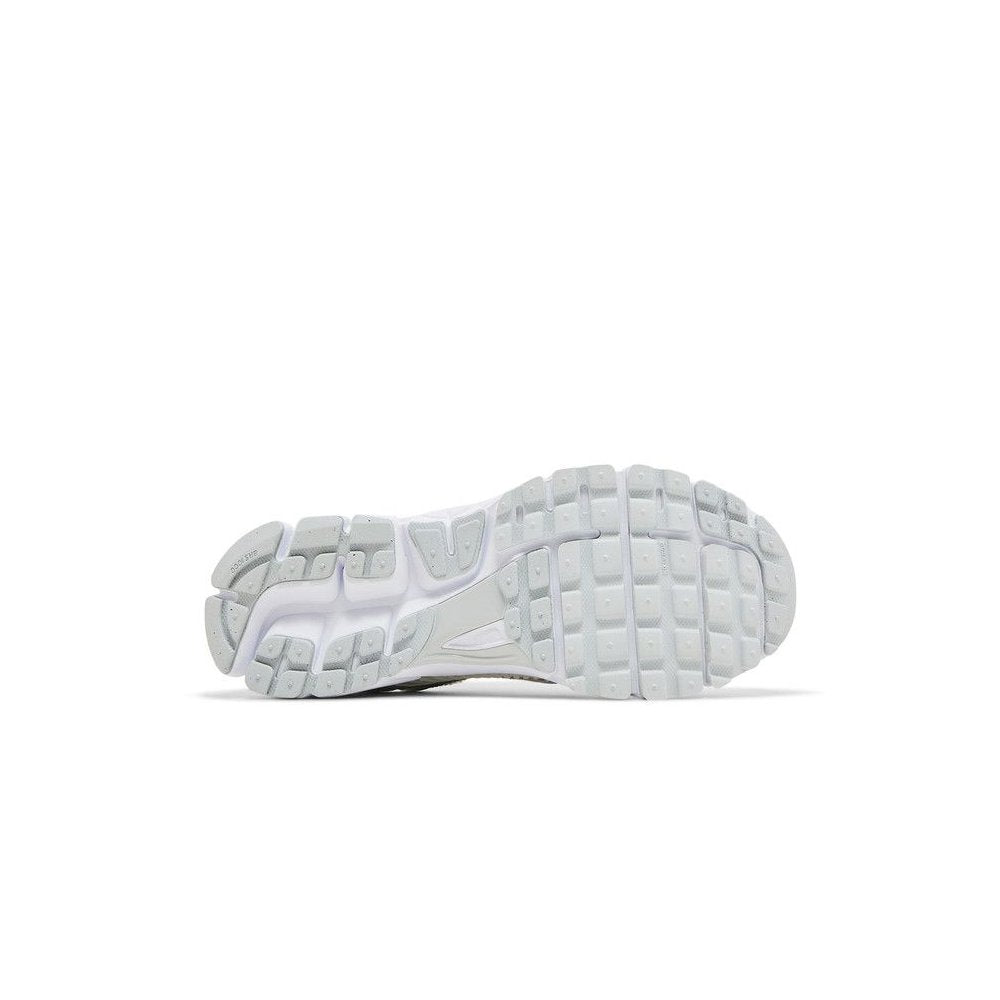 Nike Wmns Air Zoom Vomero 5 'Chrome Toe'