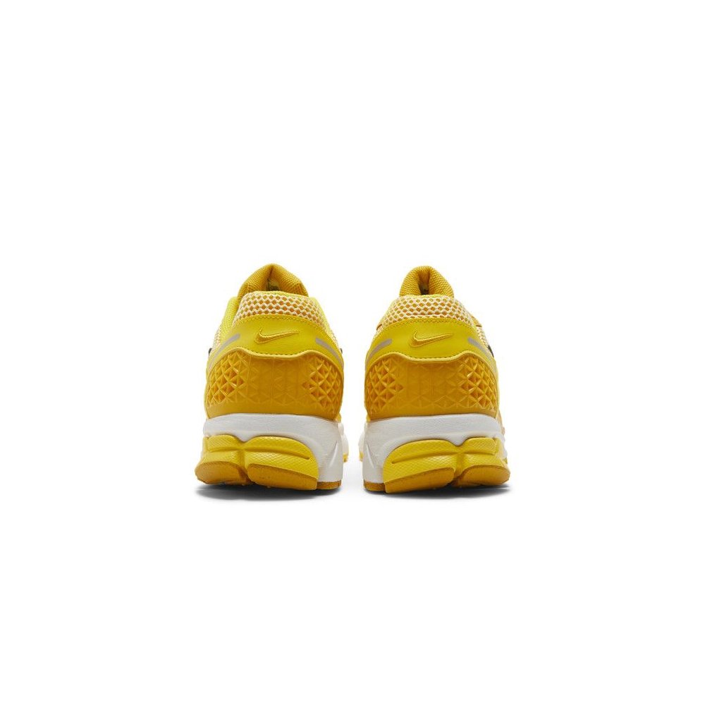 Nike Zoom Vomero 5 'Yellow Ochre'