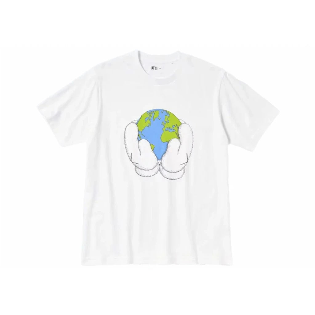 KAWS x Uniqlo Peace For All S/S Graphic T-shirt White tričko