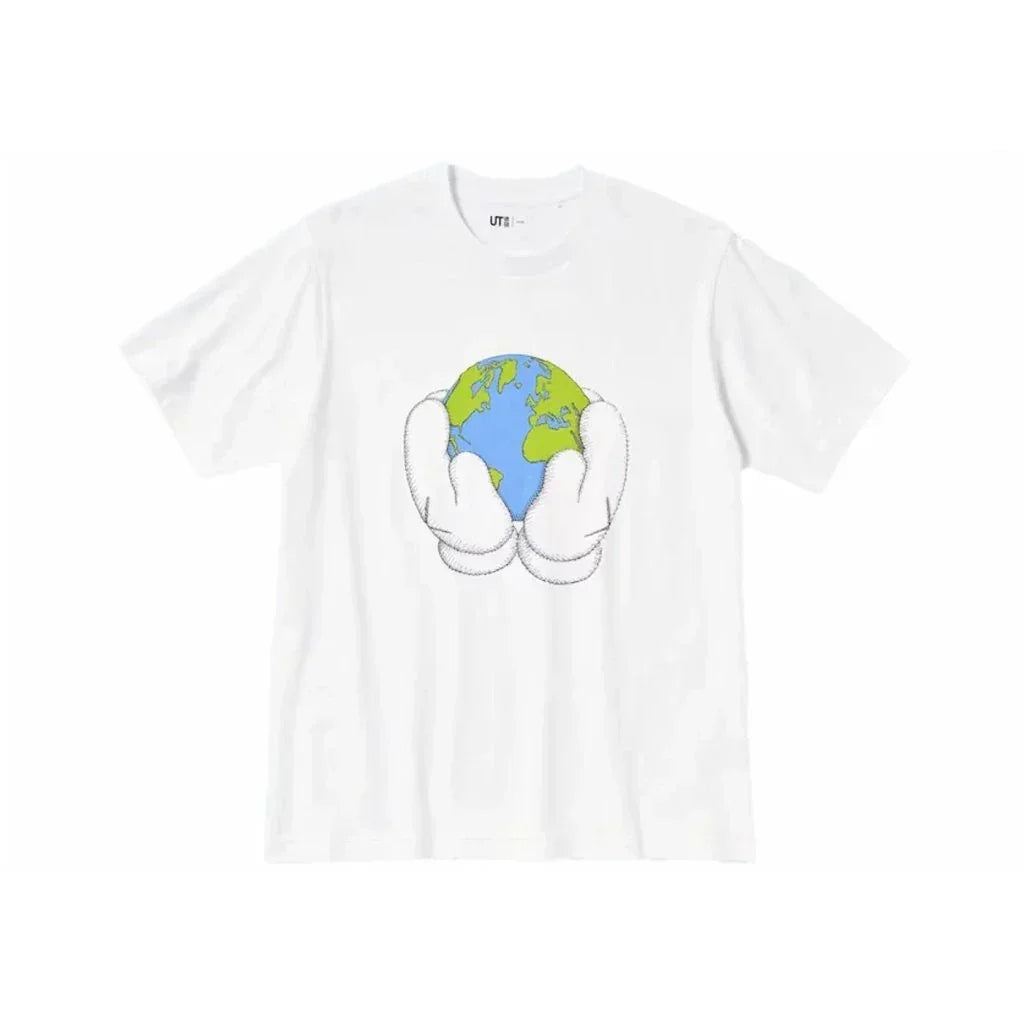 KAWS x Uniqlo Peace For All S/S Graphic T-shirt White tričko