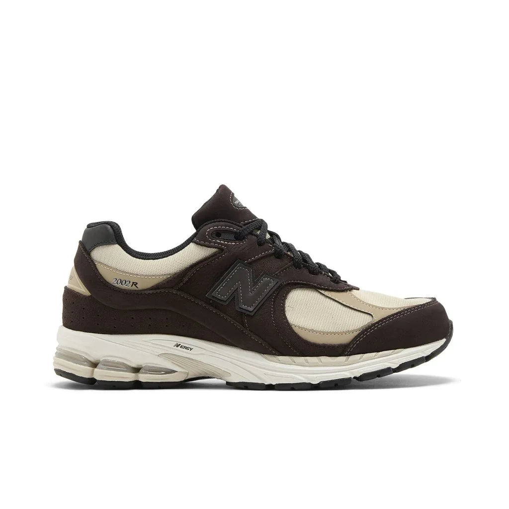 New Balance 2002R Gore-Tex Black Coffee tenisky