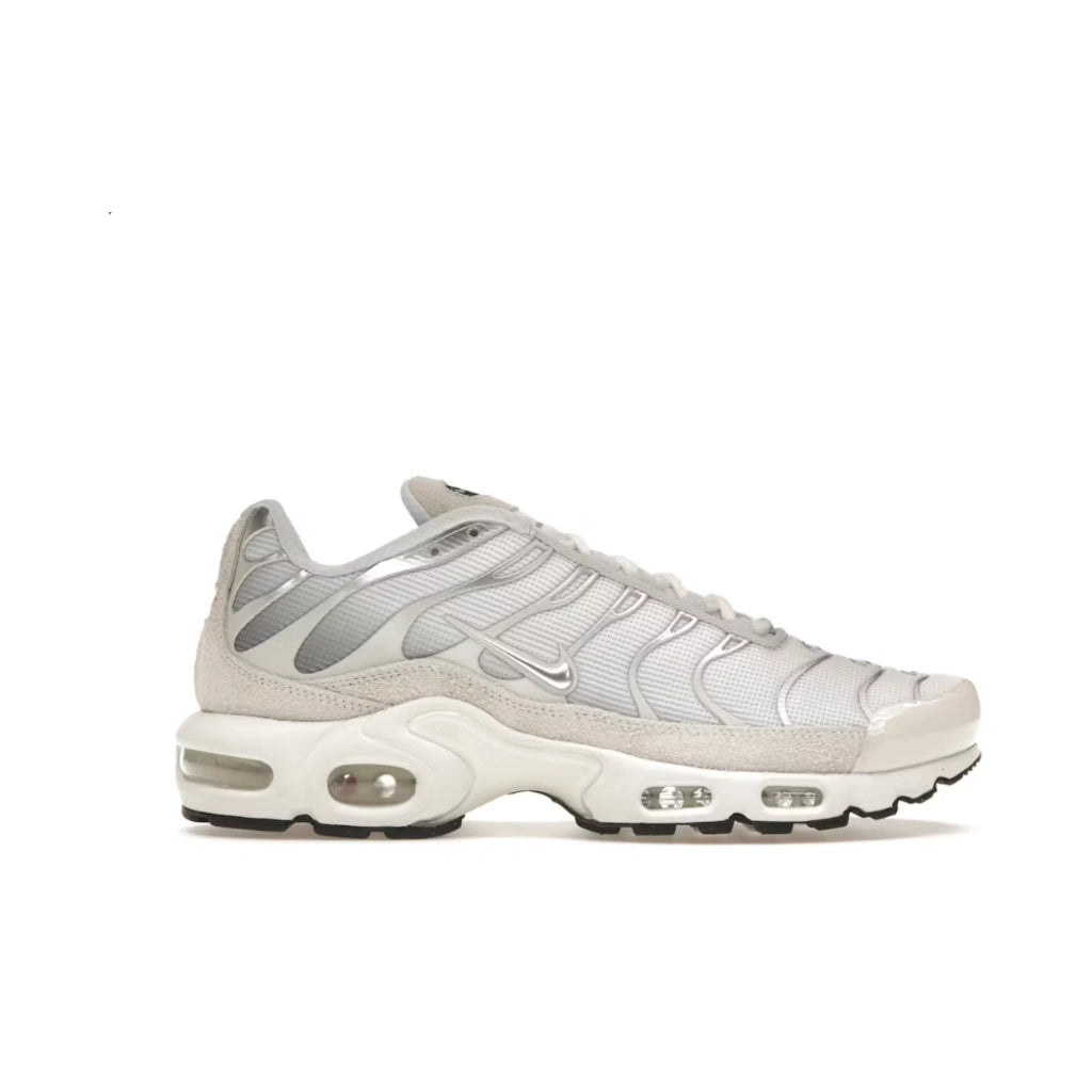 Nike Air Max Plus Sail Pure Platinum Silver
