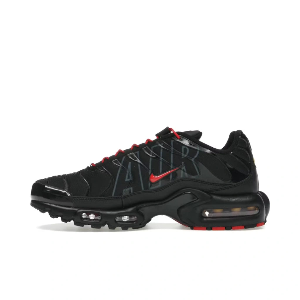 Nike Air Max Plus Tuned Air Black Red