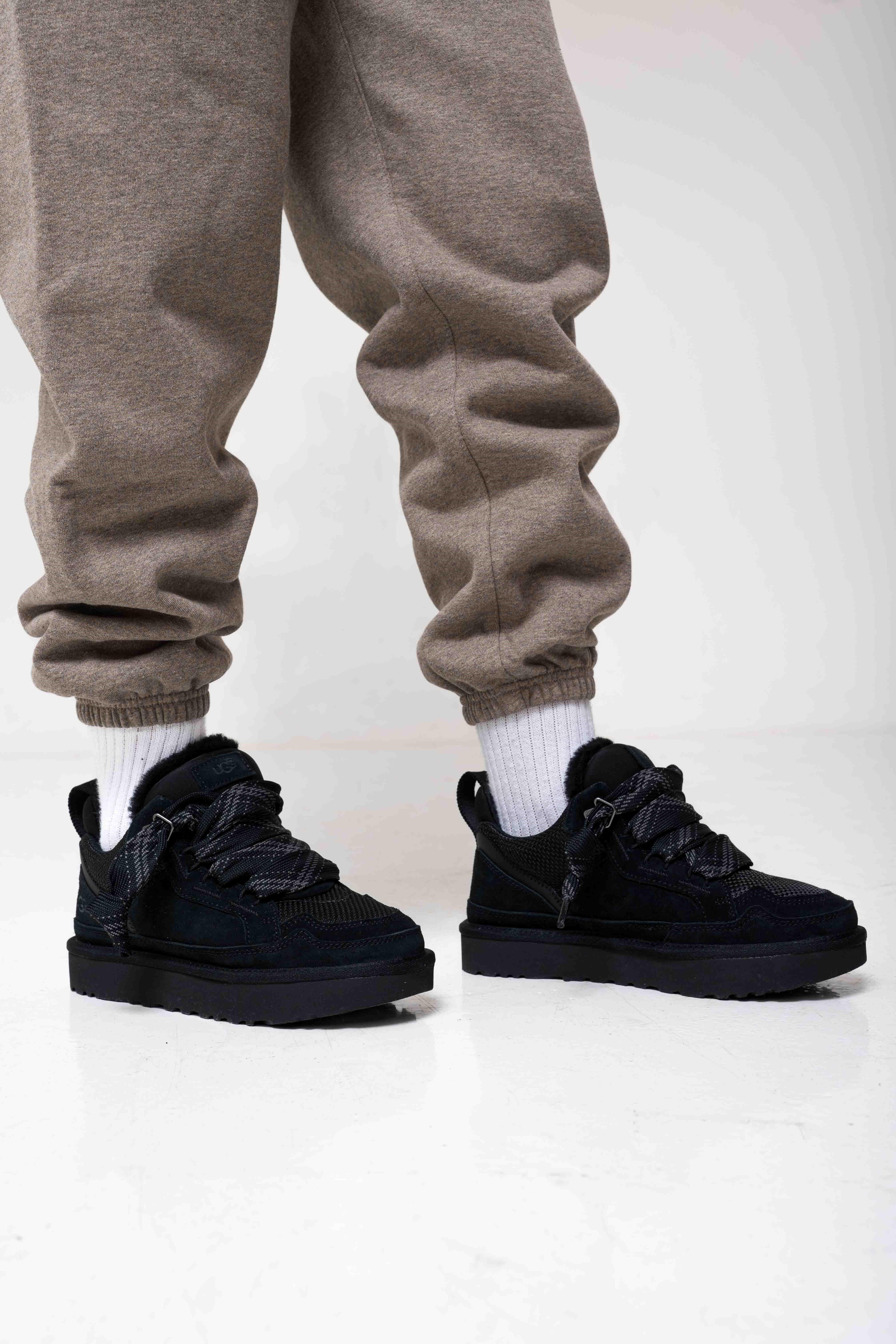 UGG Lowmel Black on feet
