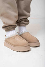 UGG Tazz Slipper Sand on feet